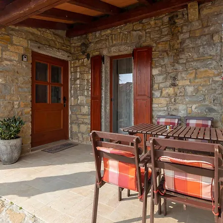 Istrian House La Bora Nyaraló *